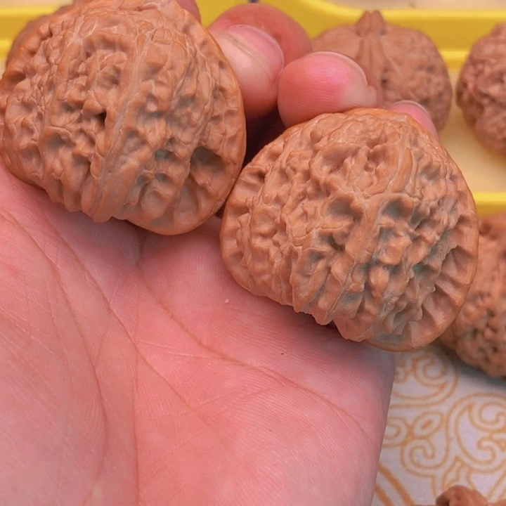 核桃手串/手链阿*三角白狮子头41尺有修