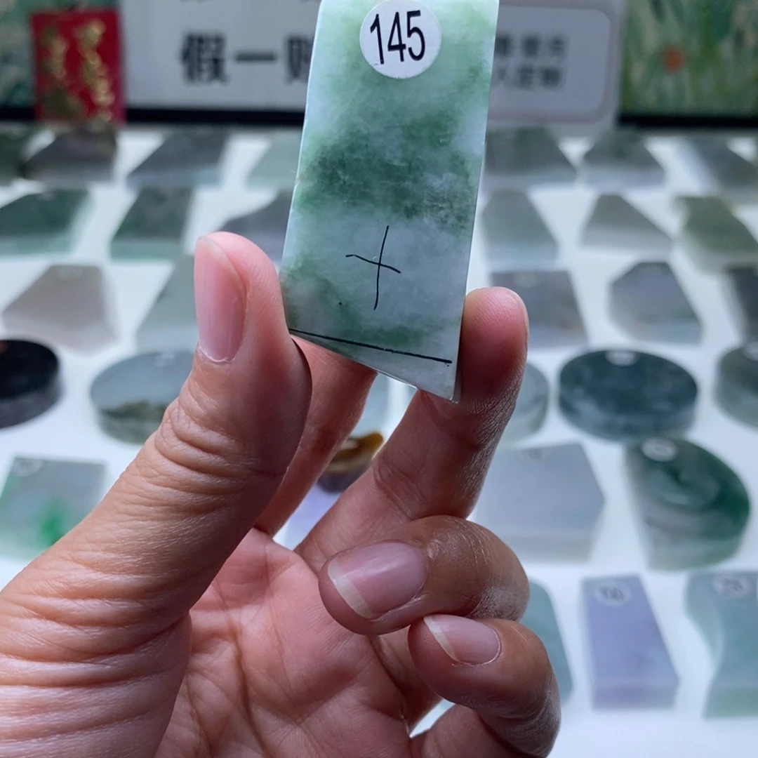 定制翡翠未镶嵌天然翡翠