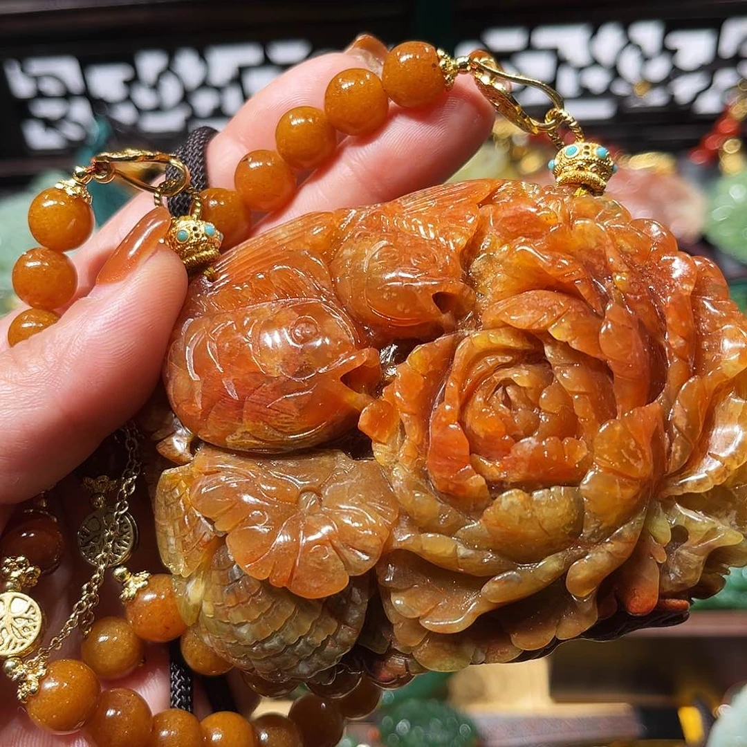 未镶嵌蛇纹石玉吊坠厚*