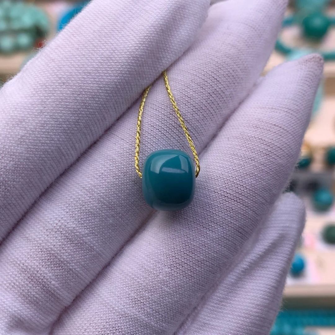 绿松石未镶嵌珠宝奇石10.2*8.7