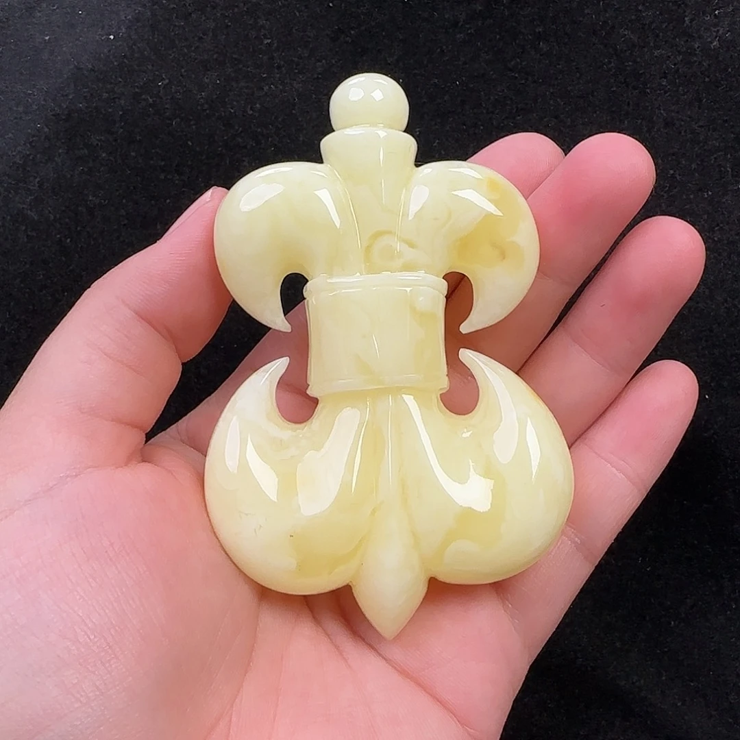 蜜蜡未镶嵌珠宝奇石