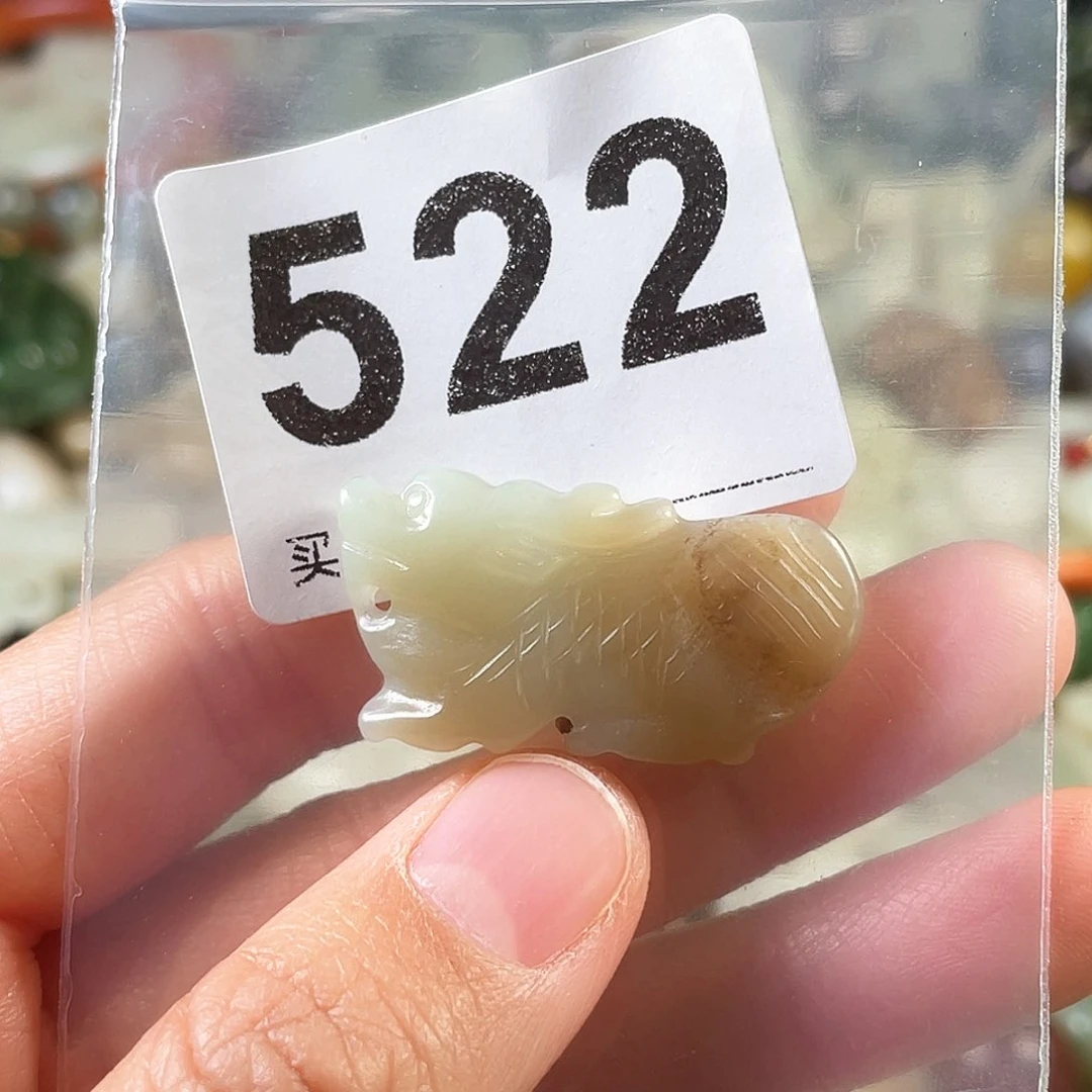 和田玉（糖玉）颈饰未镶嵌