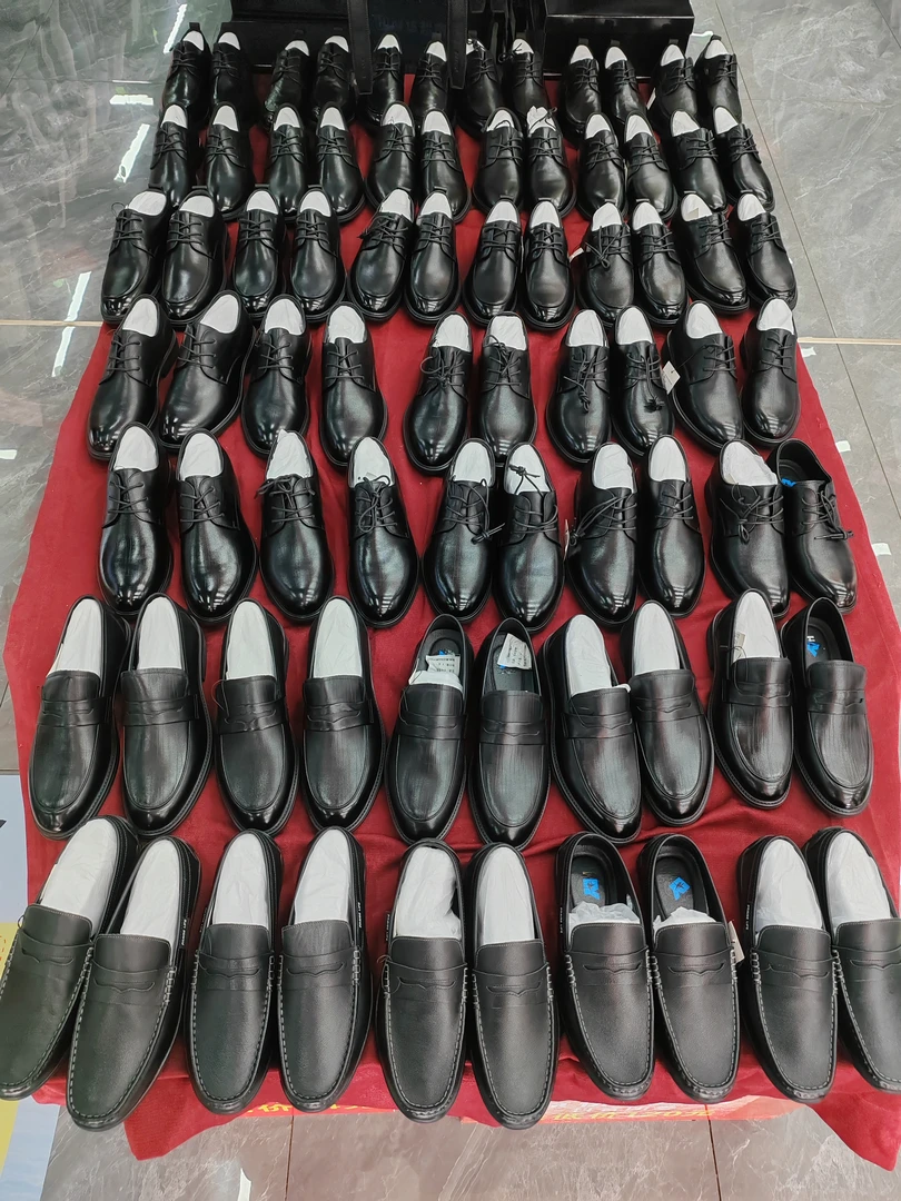 正宗男士真皮皮鞋3Y050