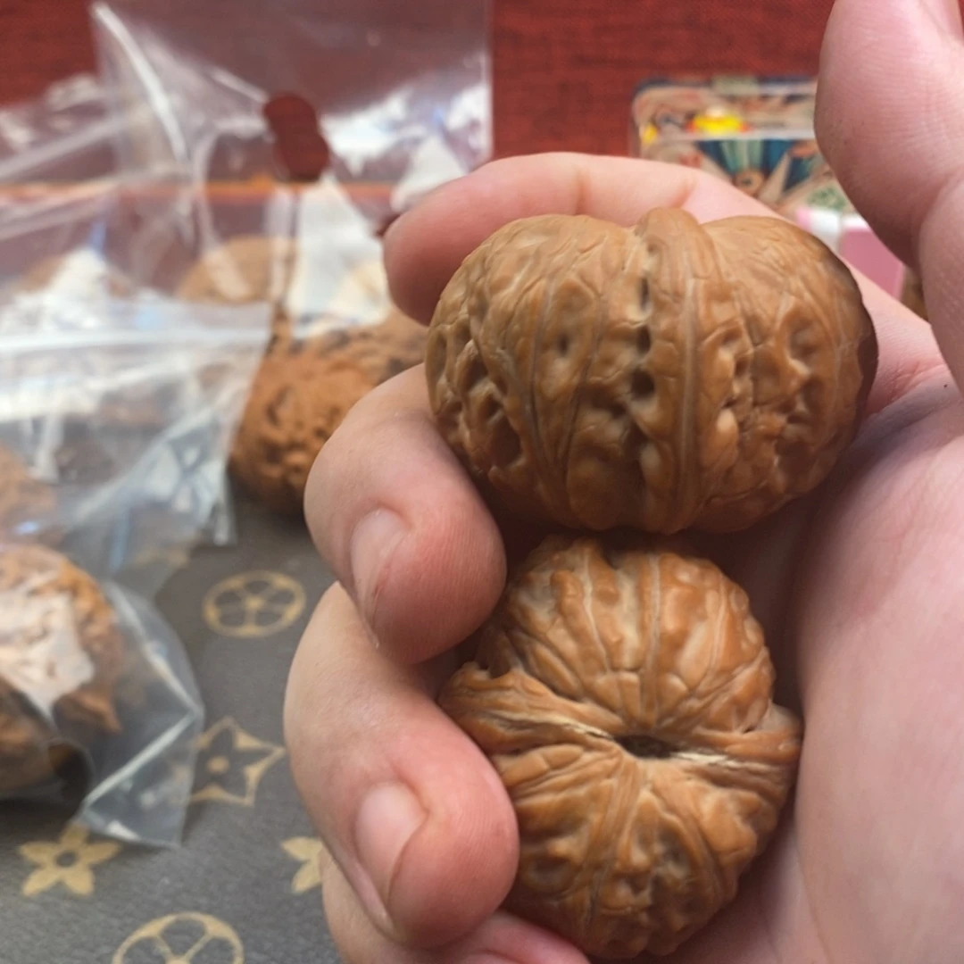 ****文玩核桃吊坠文玩核桃
