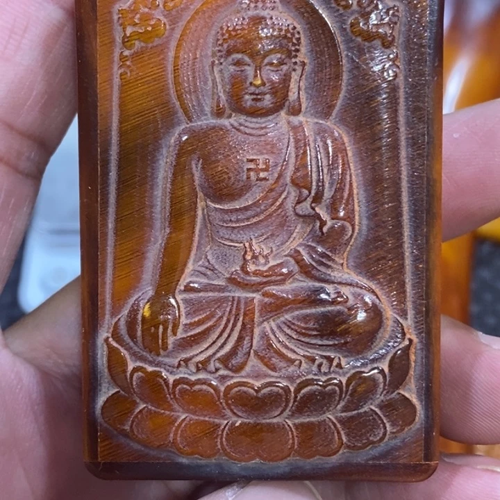 滴血莲花菩提吊坠