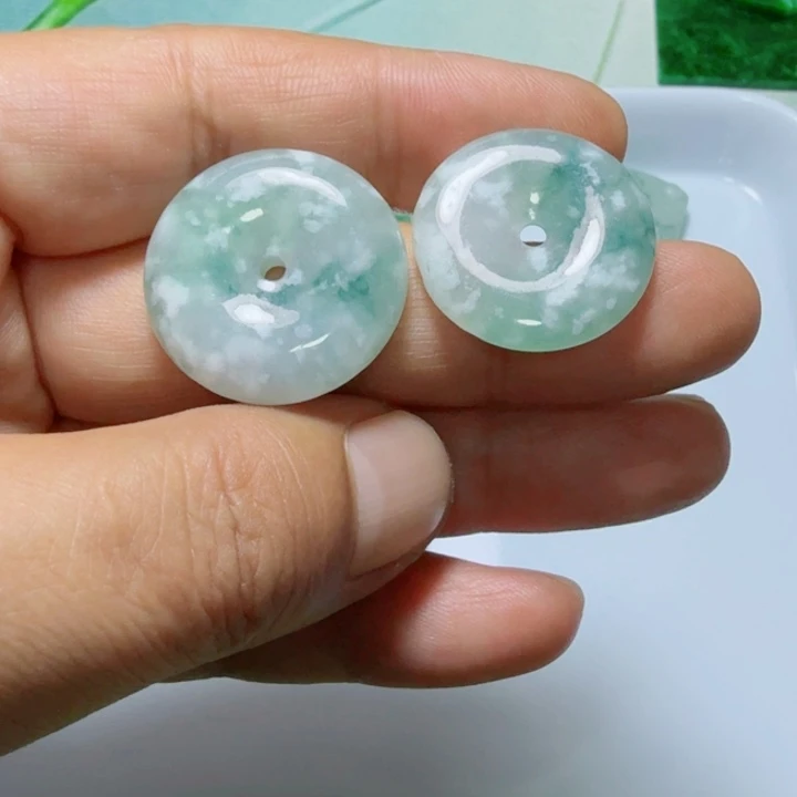 翡翠未镶嵌颈饰天然缅甸翡翠A货