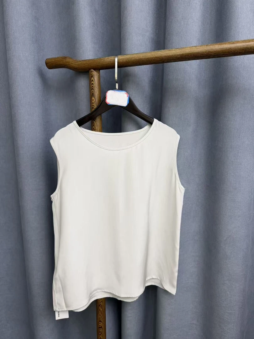 （瑕疵）秋季新款简约百搭宽松桑蚕丝背心上衣女R314