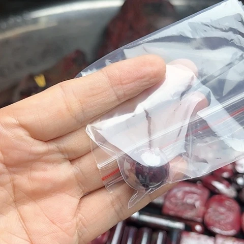 【闪购商品】天然辰砂@***?天然原矿朱砂珠子