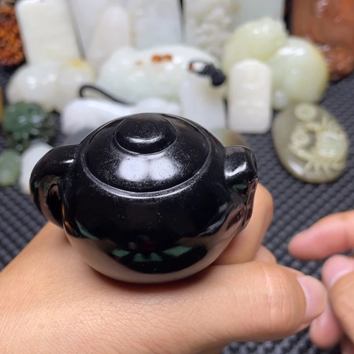 未镶嵌和田玉挂件