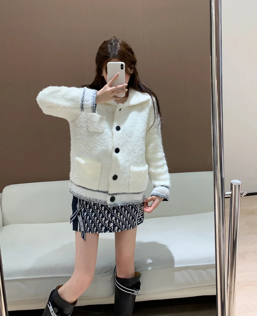 95新 DIOR/迪奥 cc866 绵羊毛 爆款白色标语泰迪外套 XS码