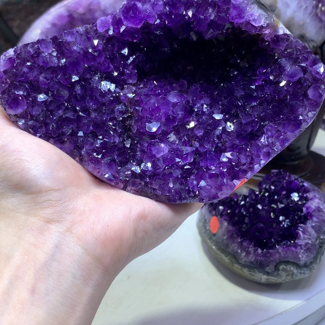 紫晶摆件未镶嵌吃****节紫晶