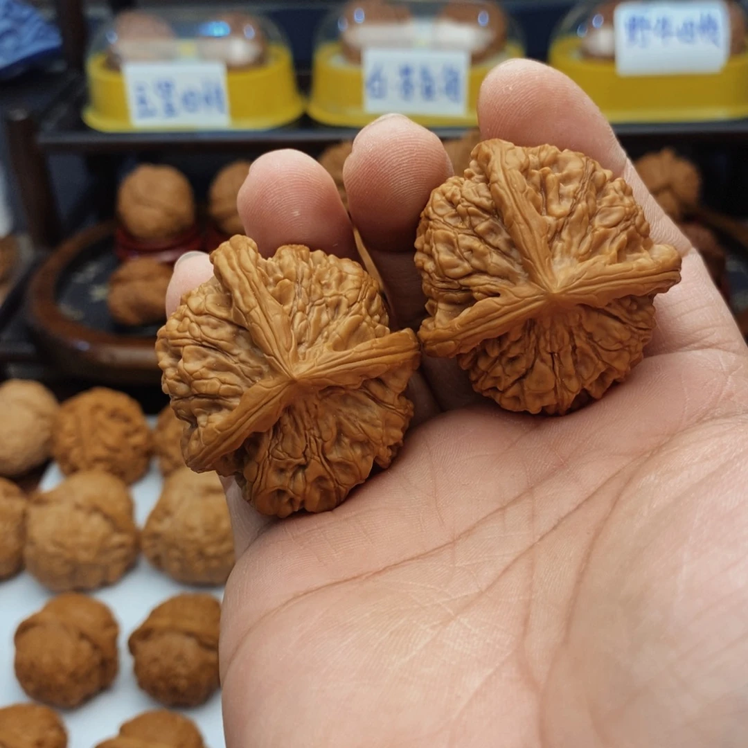 文玩核桃把件40/42/37尺 荔枝纹三棱 4
