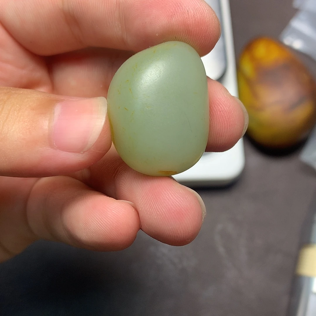 和田玉（糖玉）未镶嵌挂件