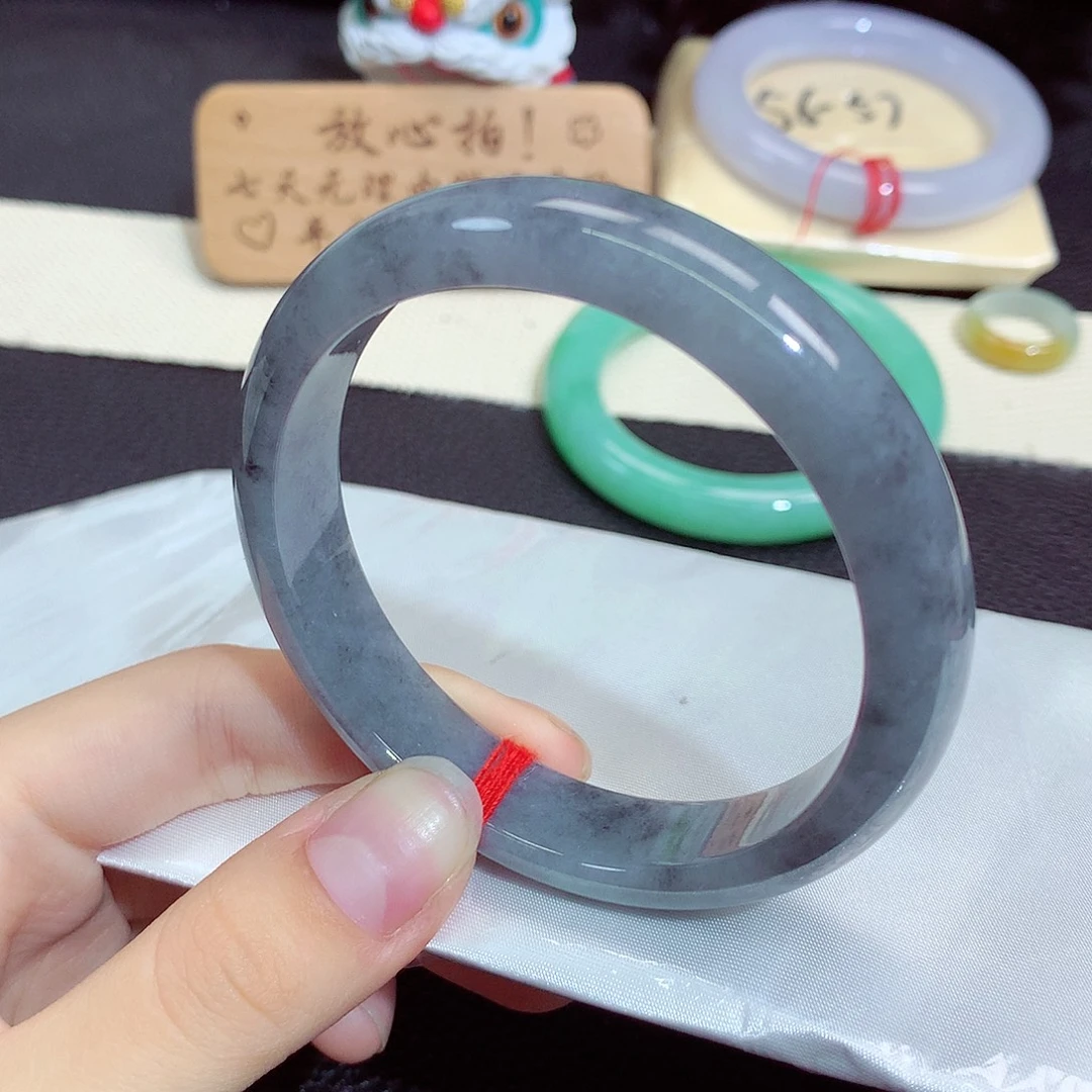 翡翠未镶嵌手镯373