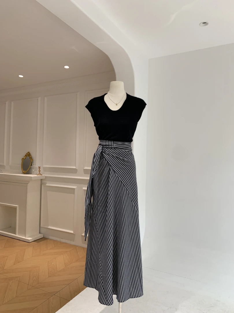 条纹设计感绑带收腰半身裙【萍萍批发店8068】