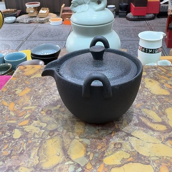 宝瓶壶一个，。。。陶