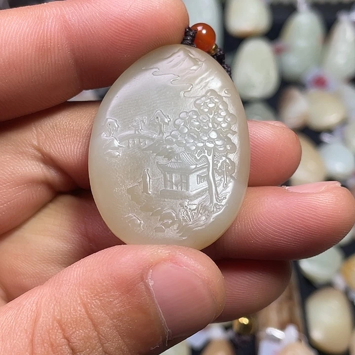 和田玉（糖玉）未镶嵌吊坠(不含链)o**o吊坠