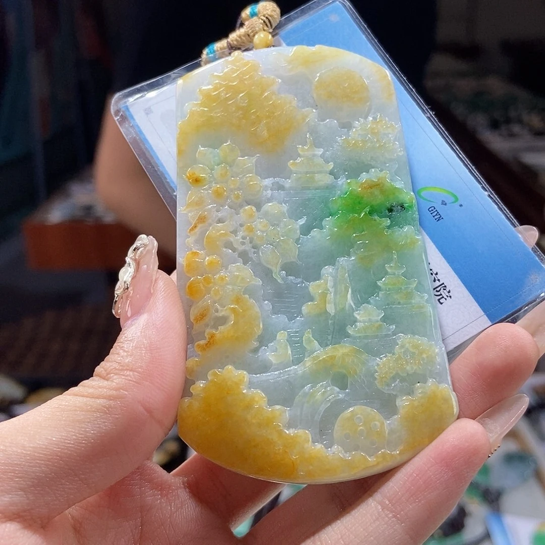 翡翠未镶嵌颈饰翡翠