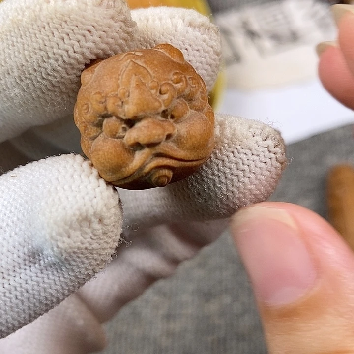 檀香木手串/手链老山檀香雕刻龙子沉水单珠