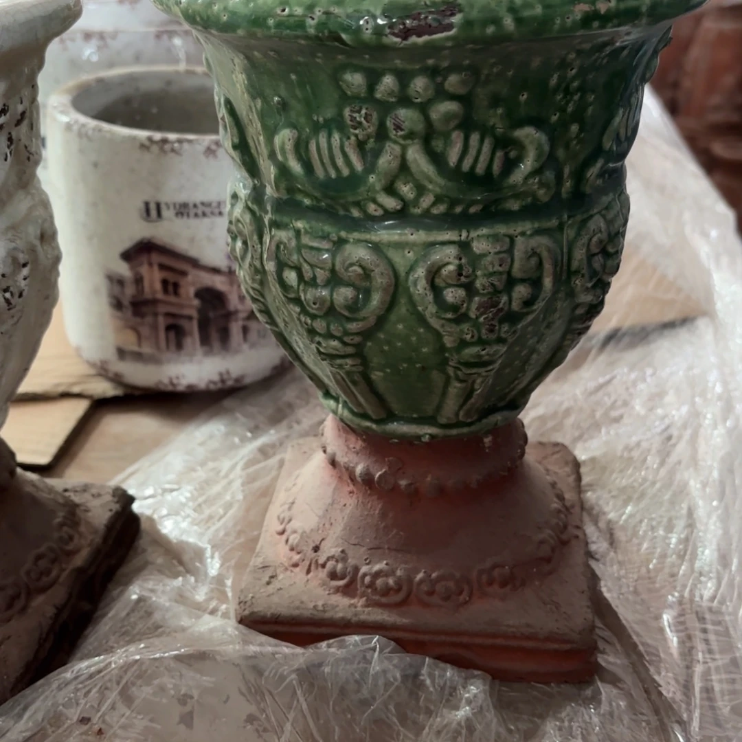 许纯的花房 绿色釉面奖杯