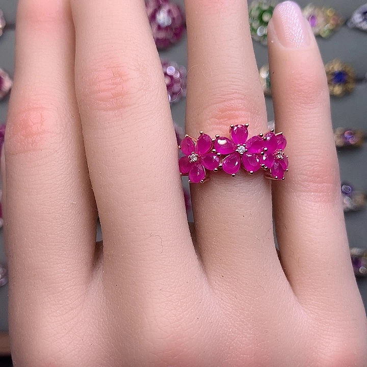 银S925镶嵌红宝石戒指