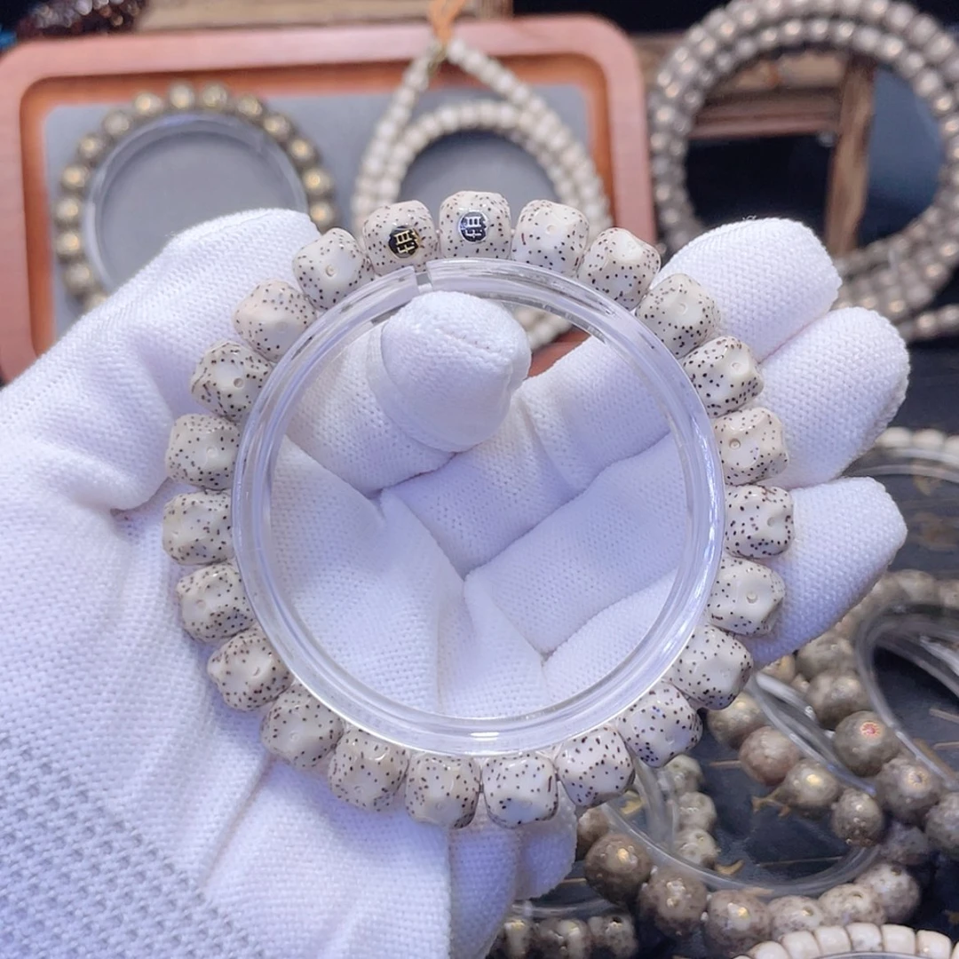 【闪购商品】手串星月菩提亮****?福利