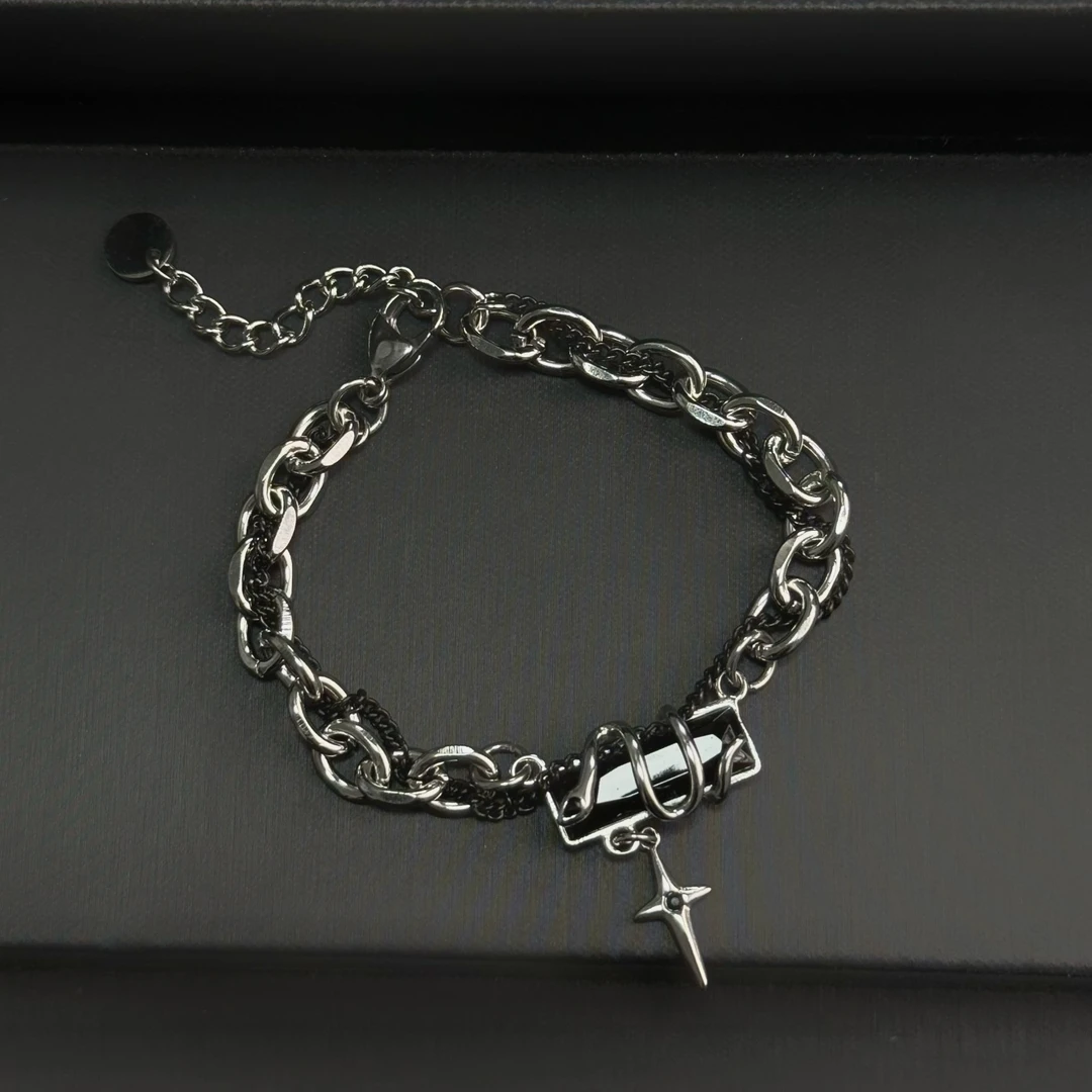 卡兰茵 不锈钢手链 灵蛇缠绕手链小众ins个性冷淡风拼接百搭时尚