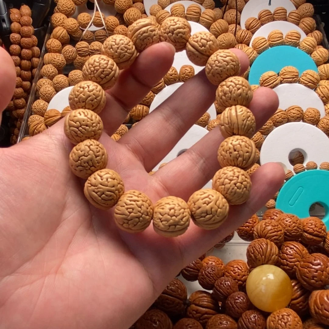 吊坠桃核小*物桃核手串