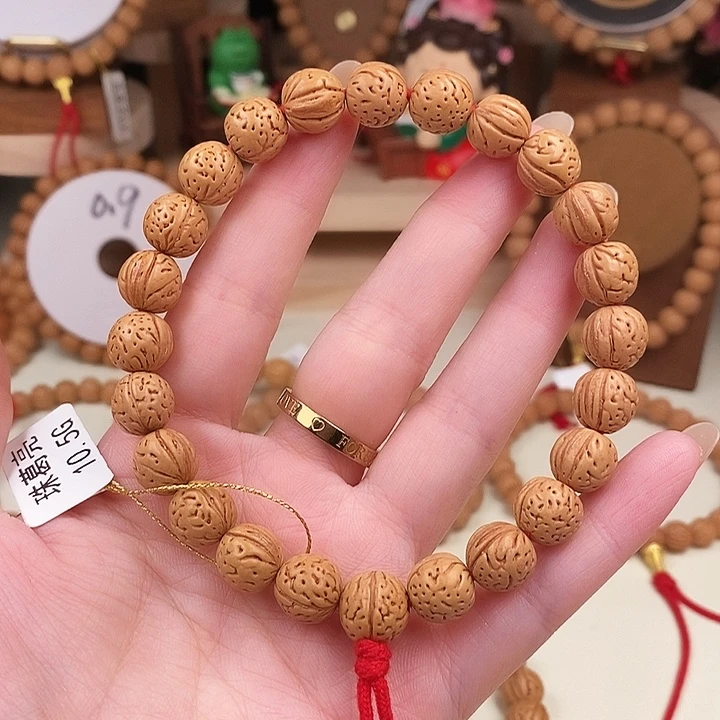 手串桃核珠葛亮边尺10.5G抛光尺寸误差0.5mm之间