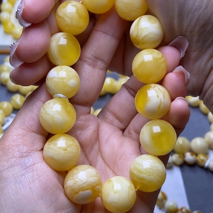 裸石琥珀未镶嵌2