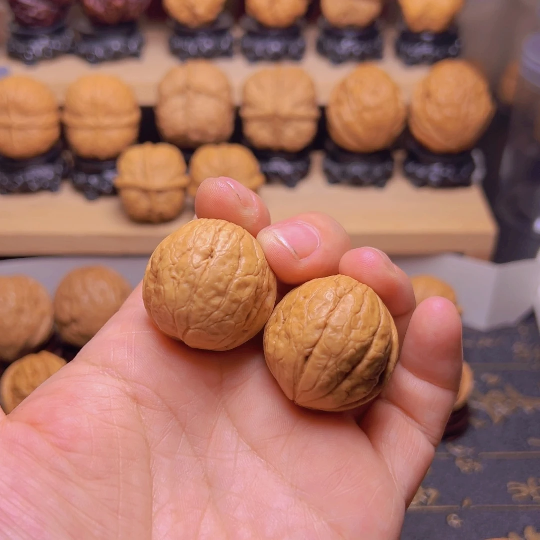 文玩核桃吊坠10w小西瓜33尺