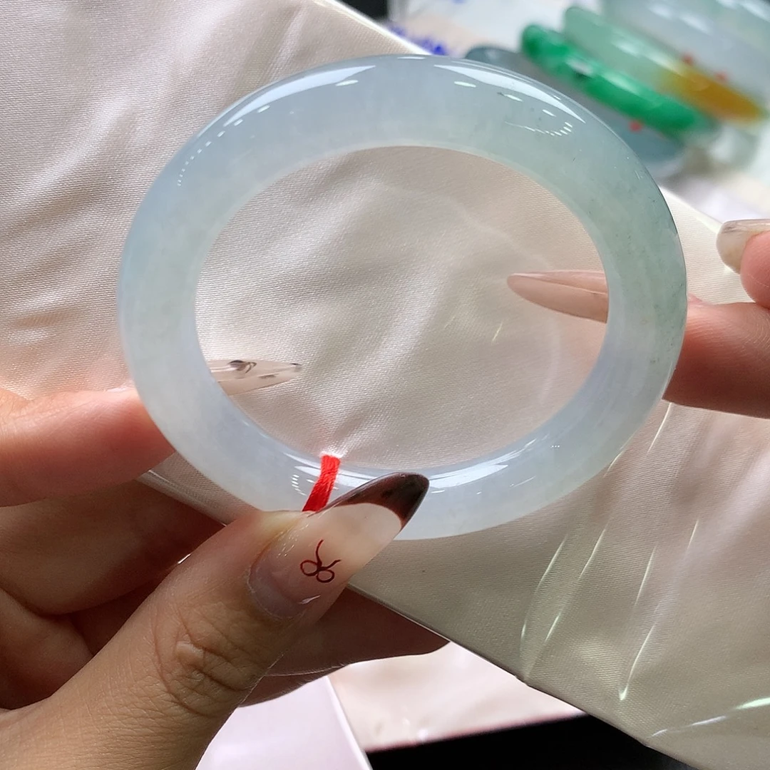 翡翠未镶嵌手镯（圆镯）21号冰种 性价比