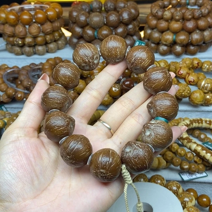 紫金鼠手串无**作紫金鼠原皮22.5