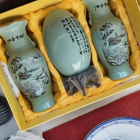 瓷片瓷器，五厂，各种摆件，瓷片！高度35cm。