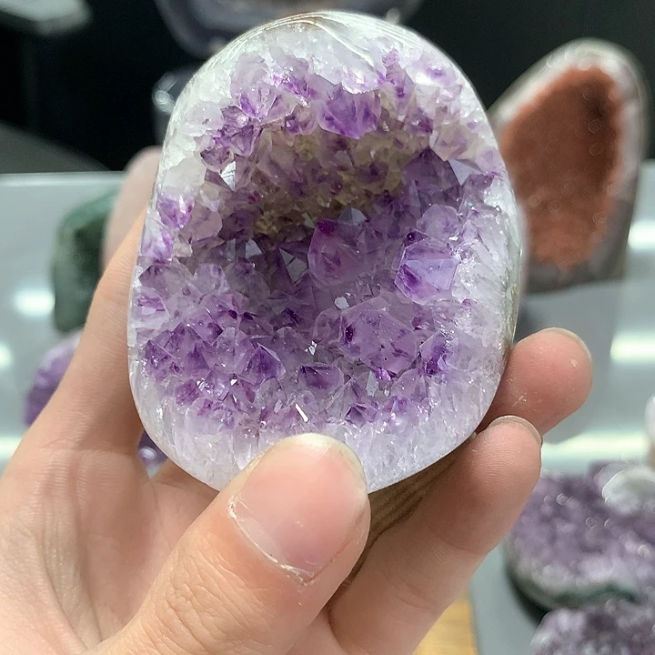 水晶大型摆件（非配饰）未镶嵌