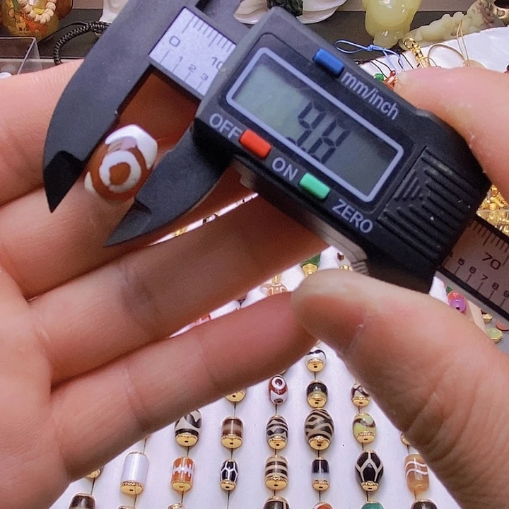 未镶嵌隔珠玛瑙/玉髓