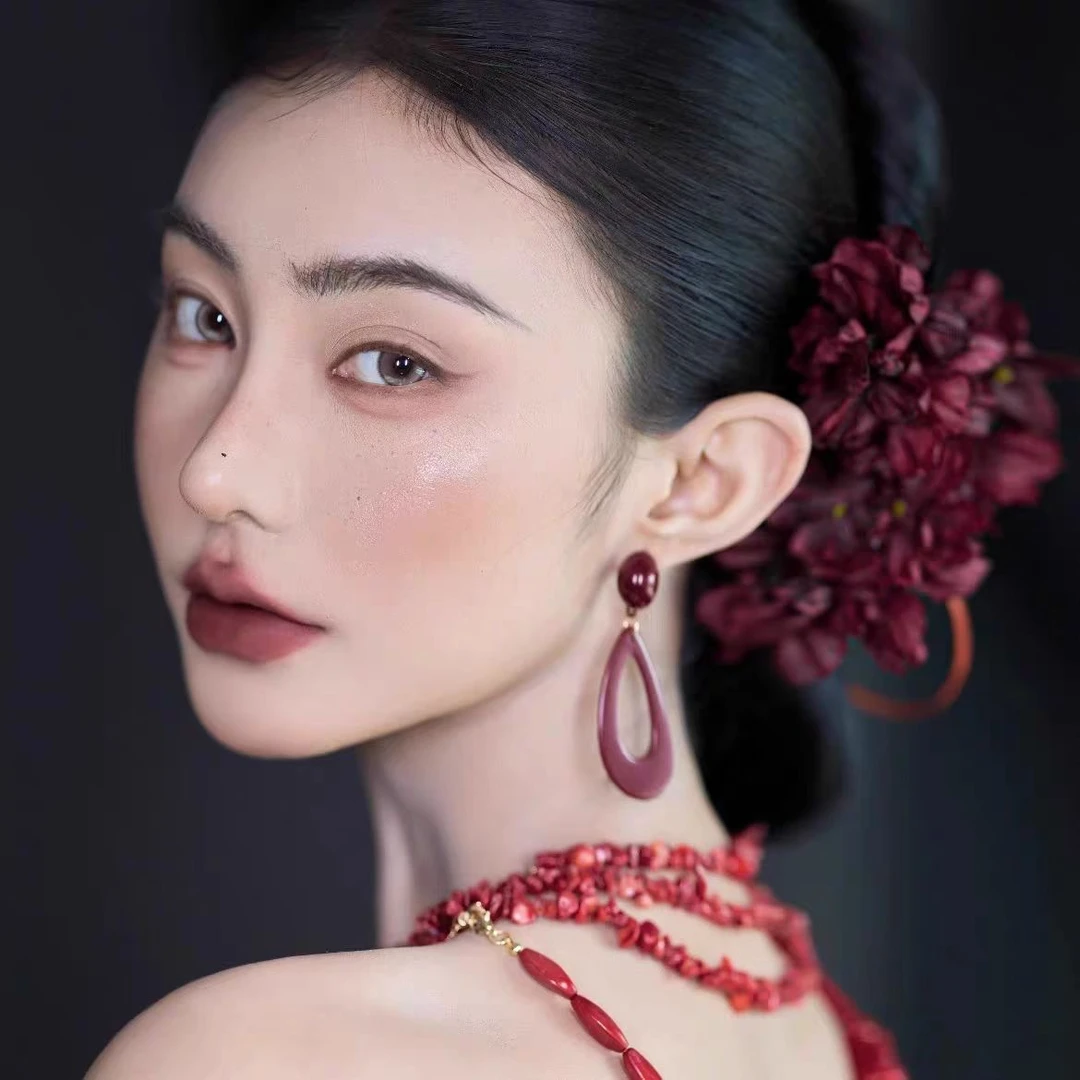 3193新款酒红色花朵头饰搭配新中式晨袍新娘头饰