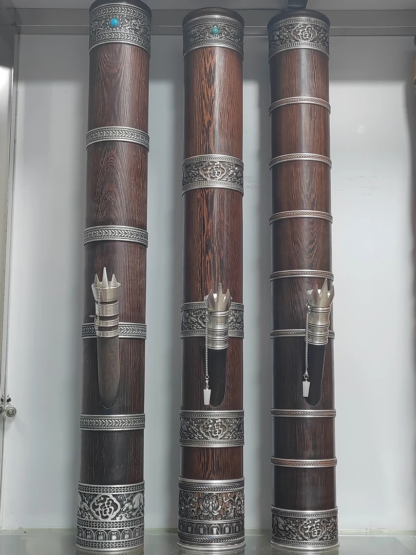 高端鸡翅木水烟筒高78.1公分，外口径9.9公分，内口径7.8公分