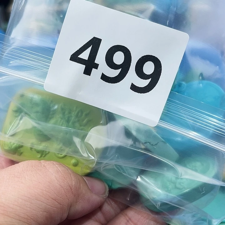 未镶嵌菱锰矿珠宝半成品