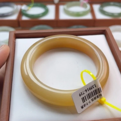 【闪购商品】未镶嵌手镯和田玉链接64。51-52
