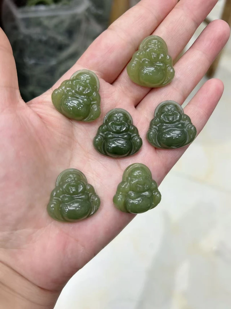 1295-和田玉【镶嵌小佛公】吊坠(拍一发一 多样性发货）