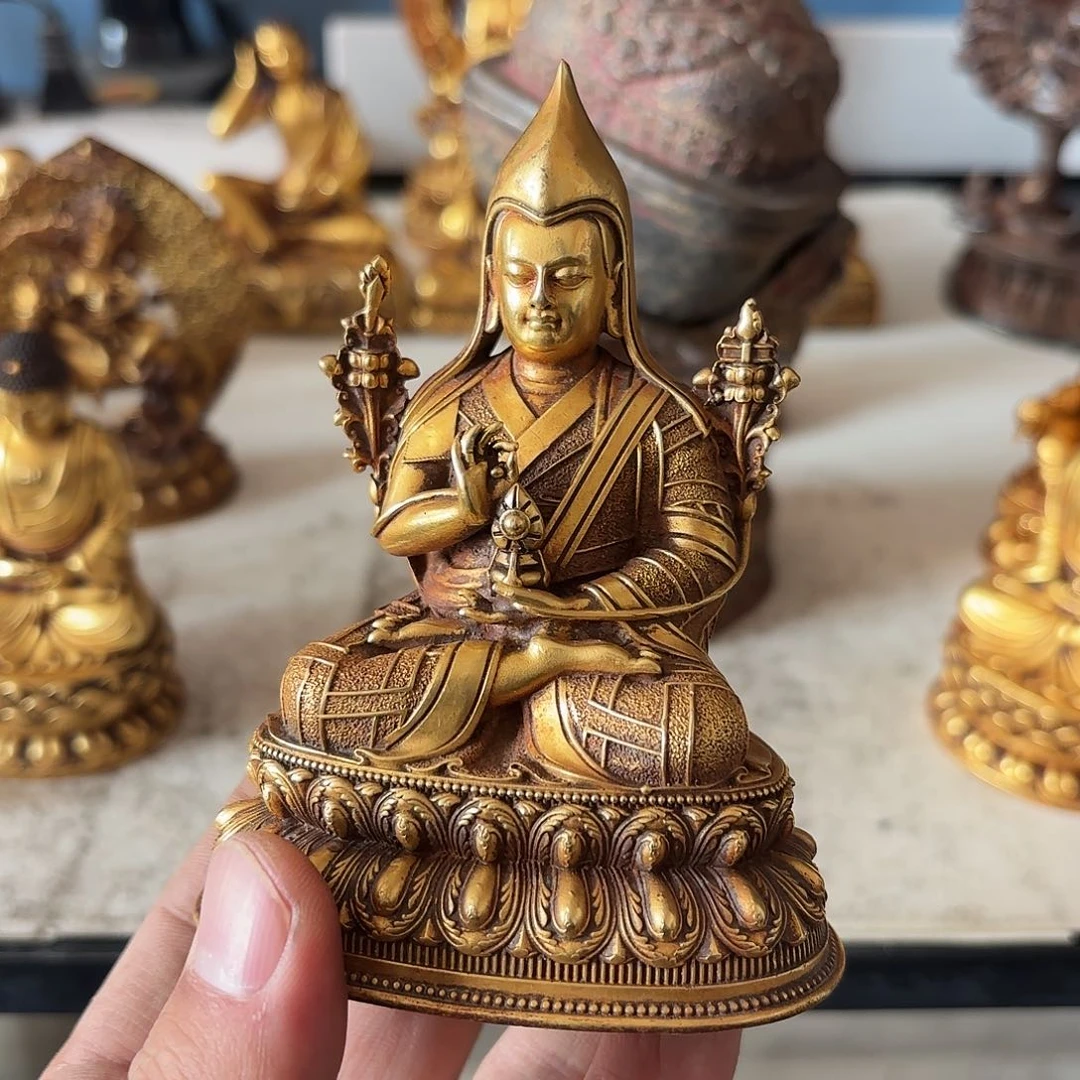 天**地宗喀巴藏佛鎏金摆件