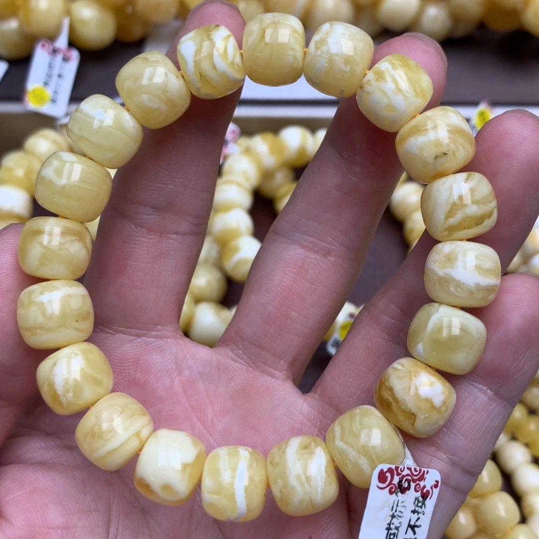 琥珀未镶嵌珠宝奇石6