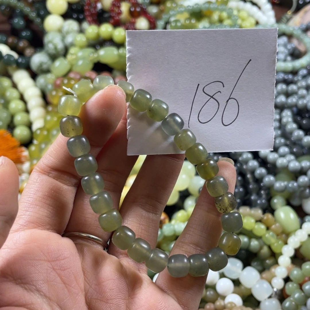 蛇纹石玉未镶嵌手链