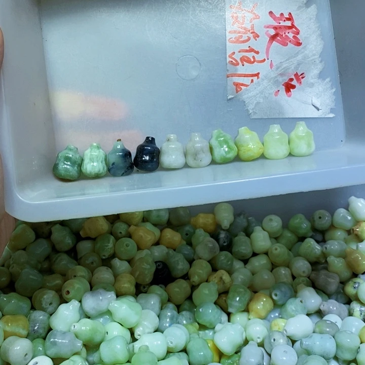 未镶嵌蛇纹石玉车挂8