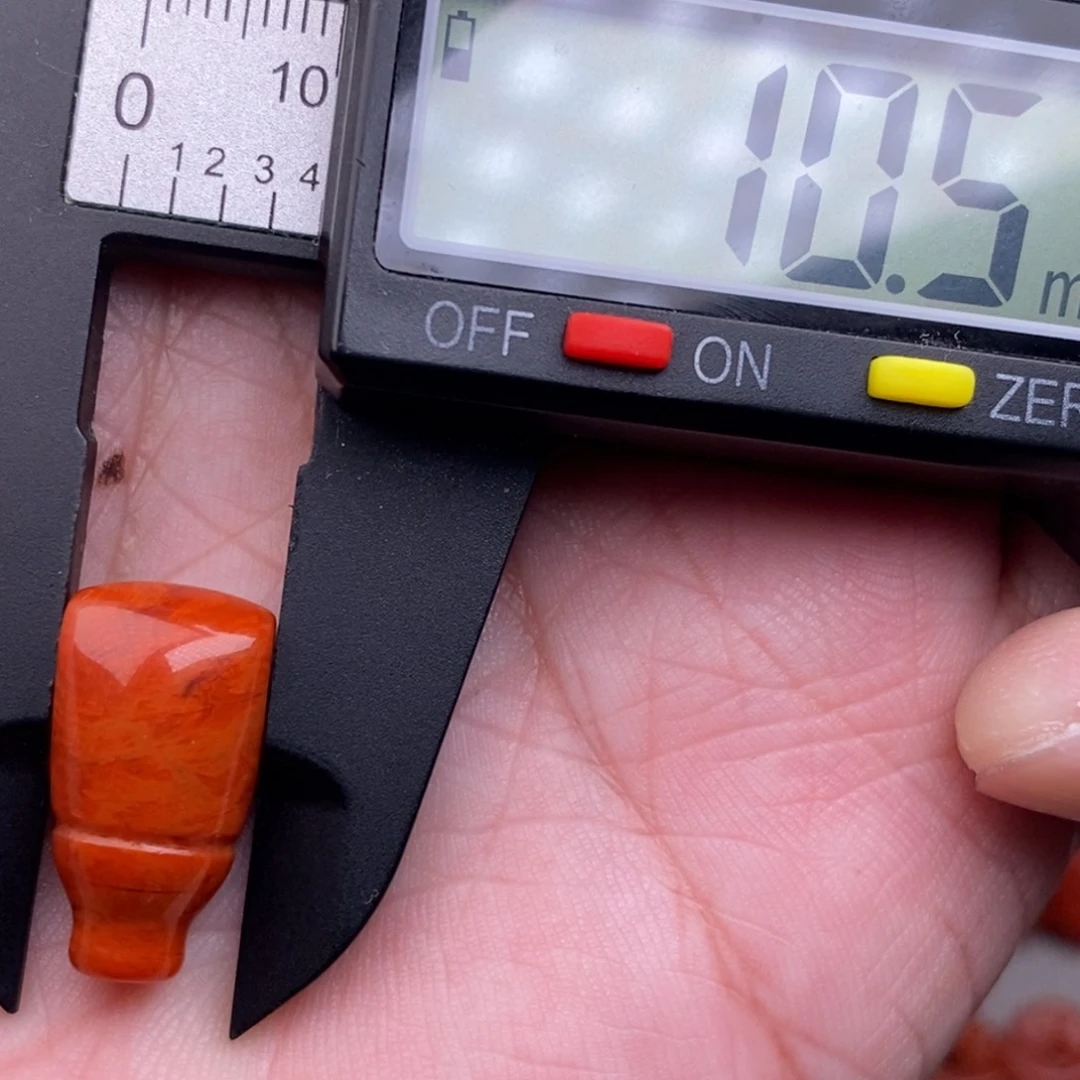 南红玛瑙配饰未镶嵌喝*哥微瑕