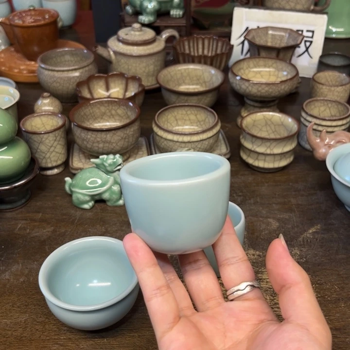 青瓷微瑕浮力特价