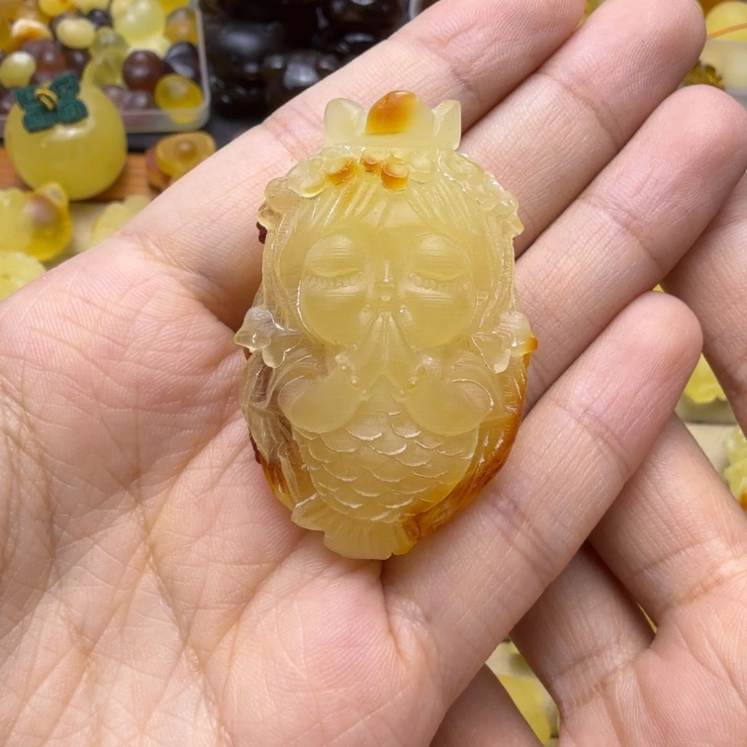 蜜蜡未镶嵌珠宝奇石