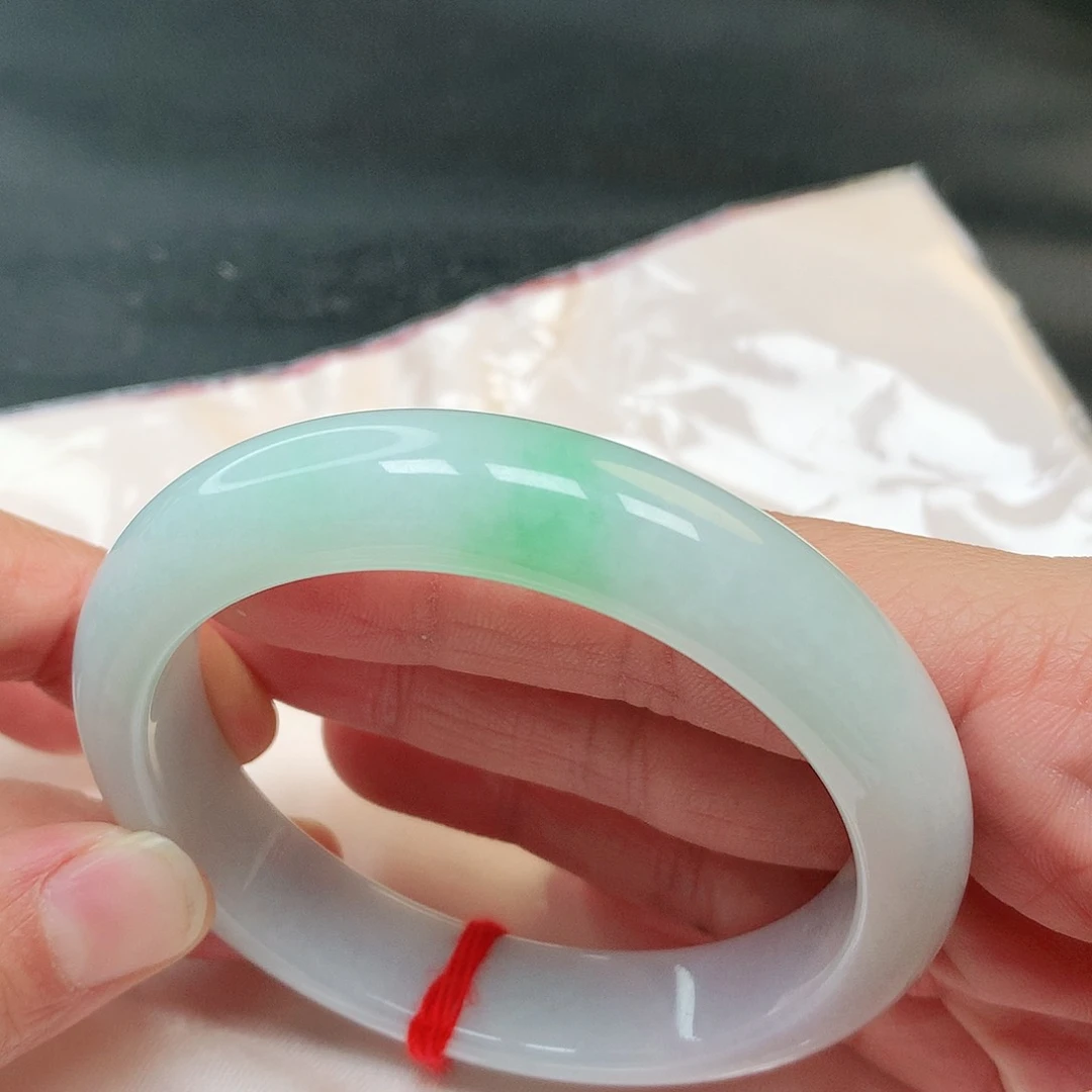 翡翠手镯未镶嵌104号