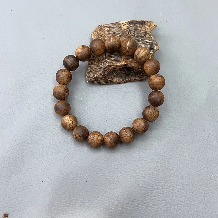 沉香碎屑沉香1.1mm老白棋圆珠单，多样性发一